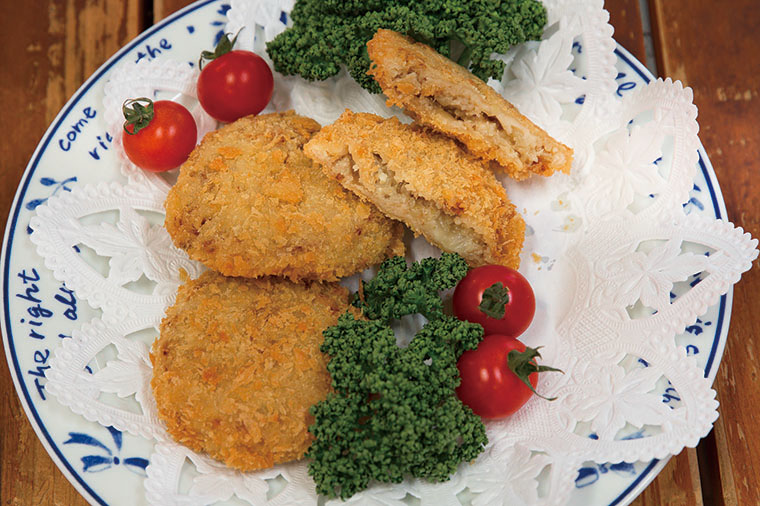 自家製メンチカツ